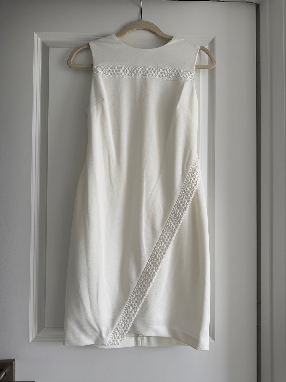 Tommy Hilfiger White Sleeveless Shift Dress with Lace Trim
